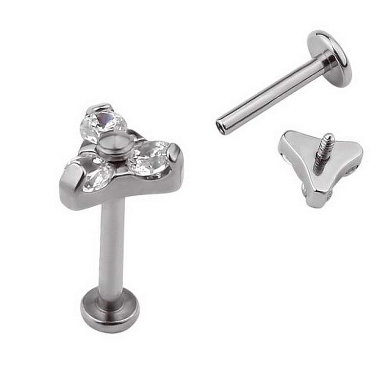 Piercing Labret Trinity avec zirconium griffé en Titane Piercing Labret Trinity avec zirconium griffé en Titane