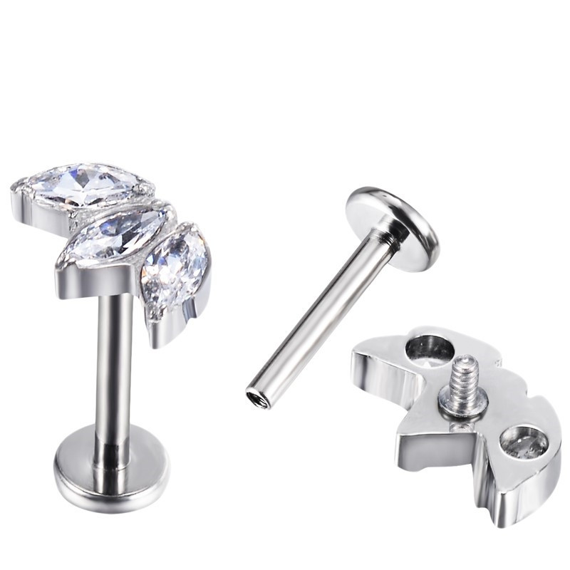 Piercing Labret Marquise 3 Strass en Titane Piercing Labret Marquise 3 Strass en Titane